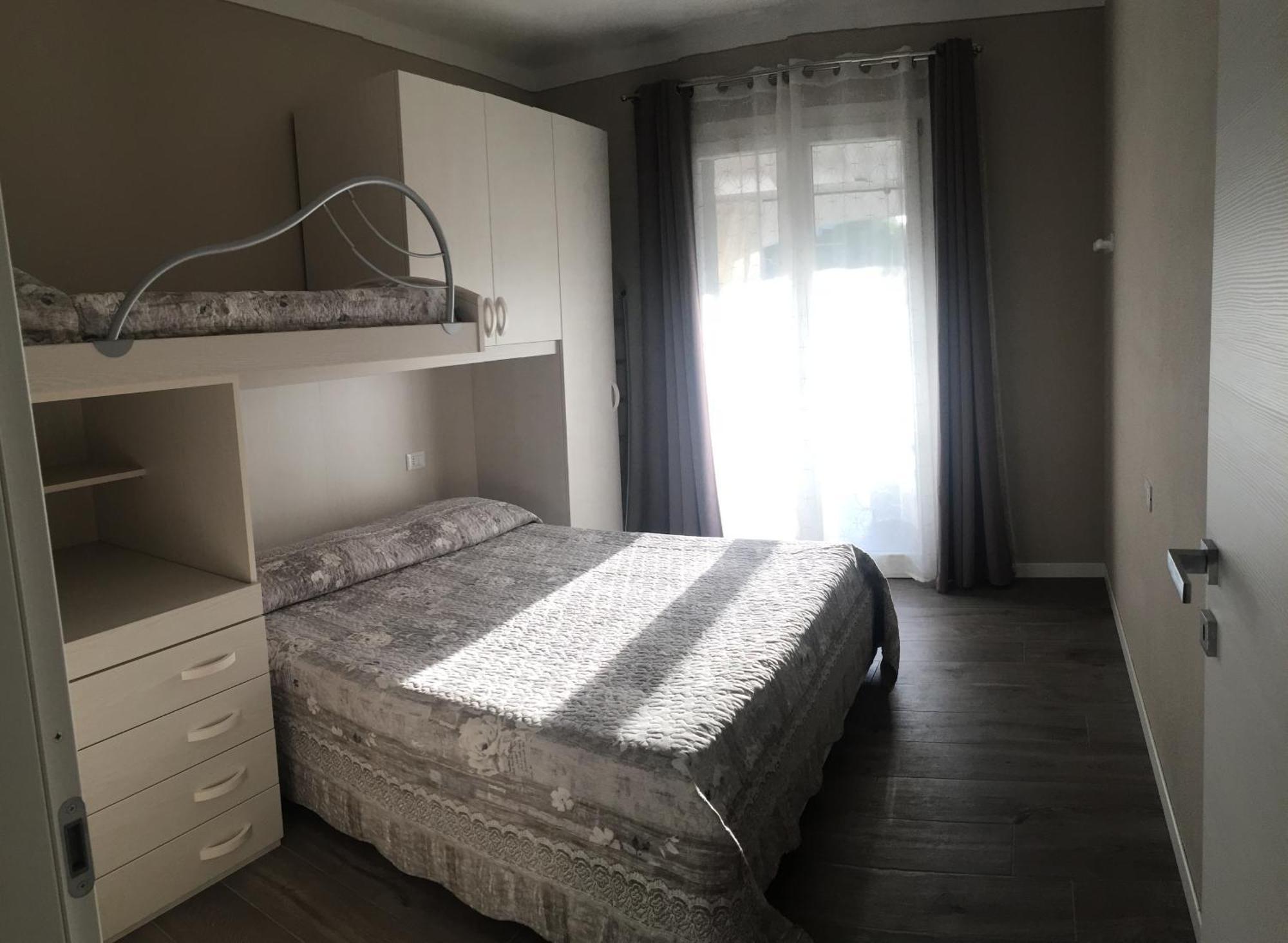 Residence Elegance Ville Ed Appartamenti A 皮诺港 外观 照片