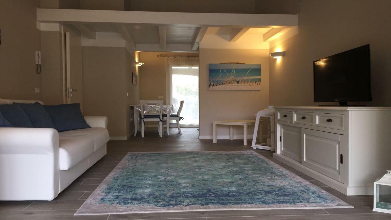 Residence Elegance Ville Ed Appartamenti A 皮诺港 外观 照片