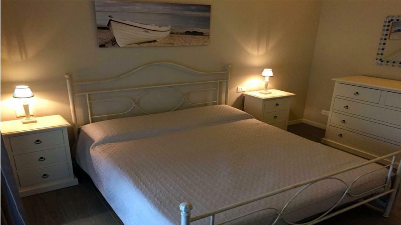 Residence Elegance Ville Ed Appartamenti A 皮诺港 外观 照片